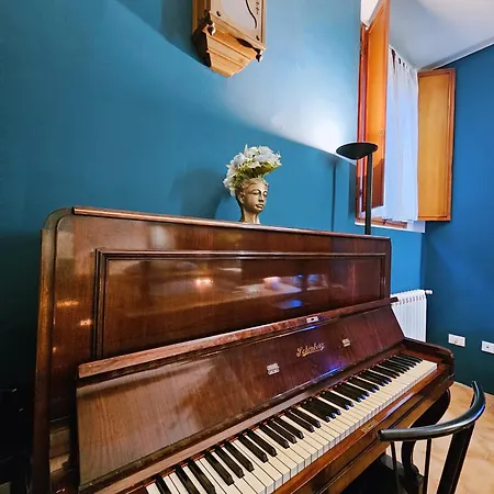 Apartamento Ama Ferrara